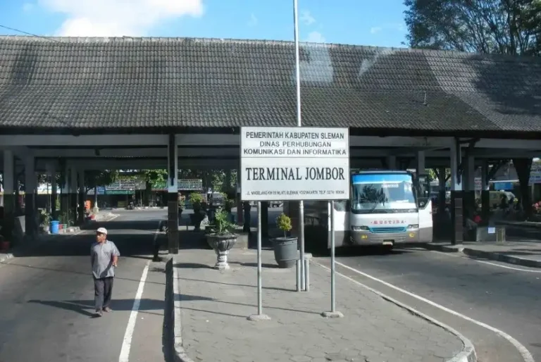 Terminal Jombor Sleman Yogyakarta