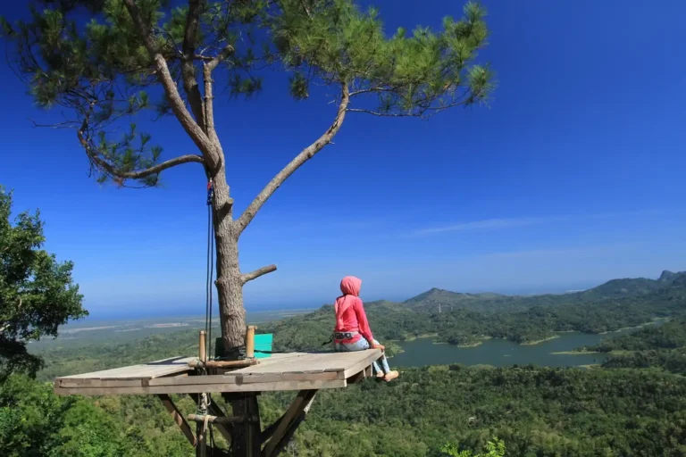 Wisata Alam Kalibiru Yogyakarta