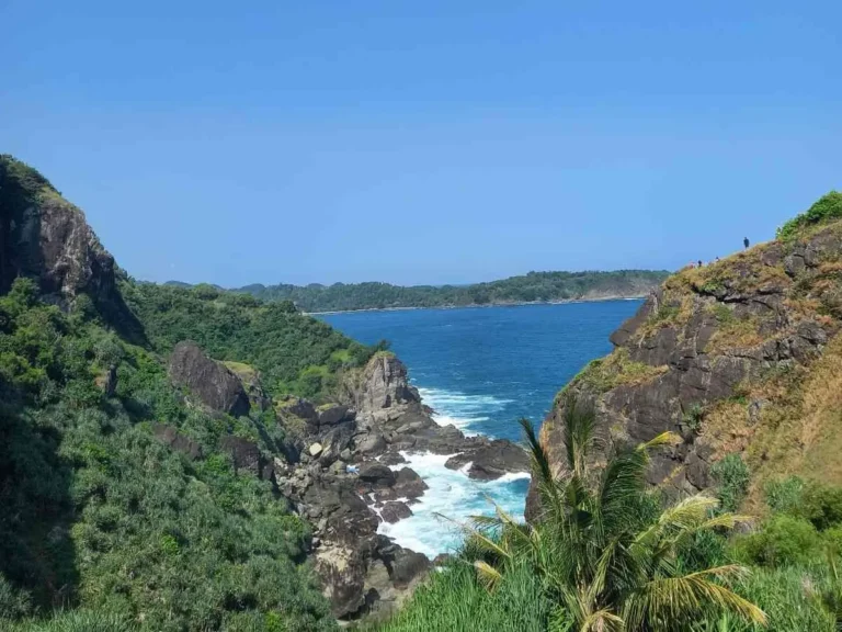 Bukit Pengilon Yogyakarta