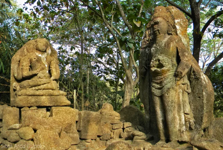 Candi Arca Gupolo Yogyakarta