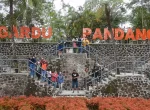 Taman Gardu Pandang Merapi Kaliurang Yogyakarta